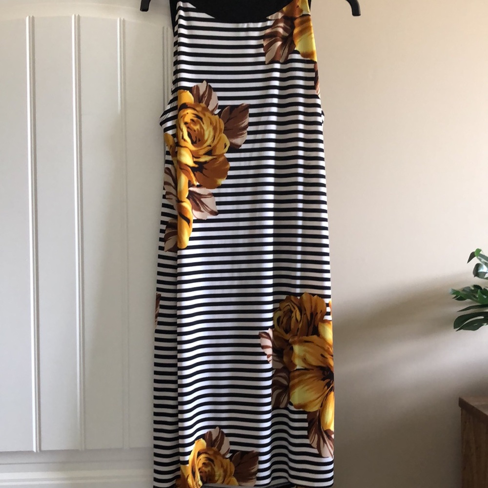 Enfocus Studio Dress - Picture 3 of 6
